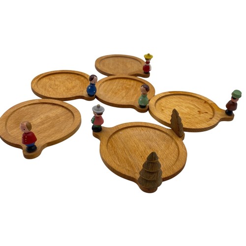 Set sottobicchieri vintage Sevi fatti a mano in legno impilabili Italia Alpi Tirolesi MCM dolore alle mani - Foto 8 di 15