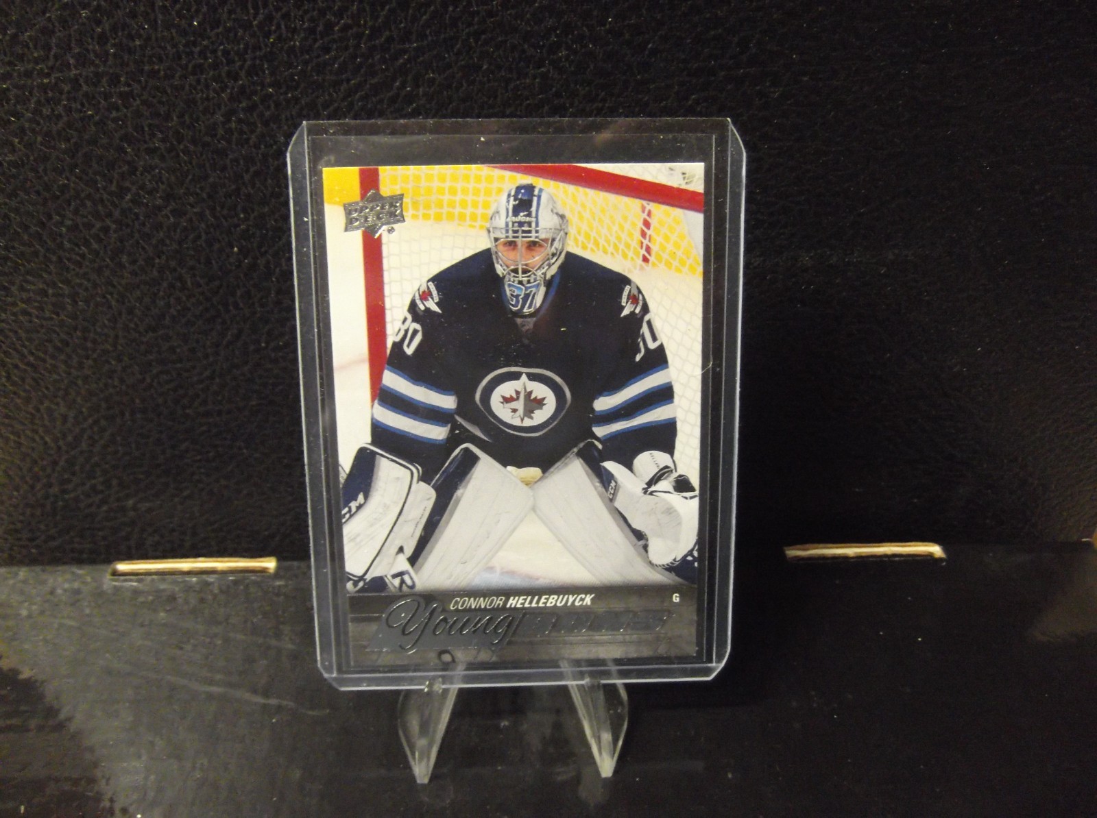 2015-16 UPPER DECK HOCKEY YOUNG GUNS RC #214 CONNOR HELLEBUYCK