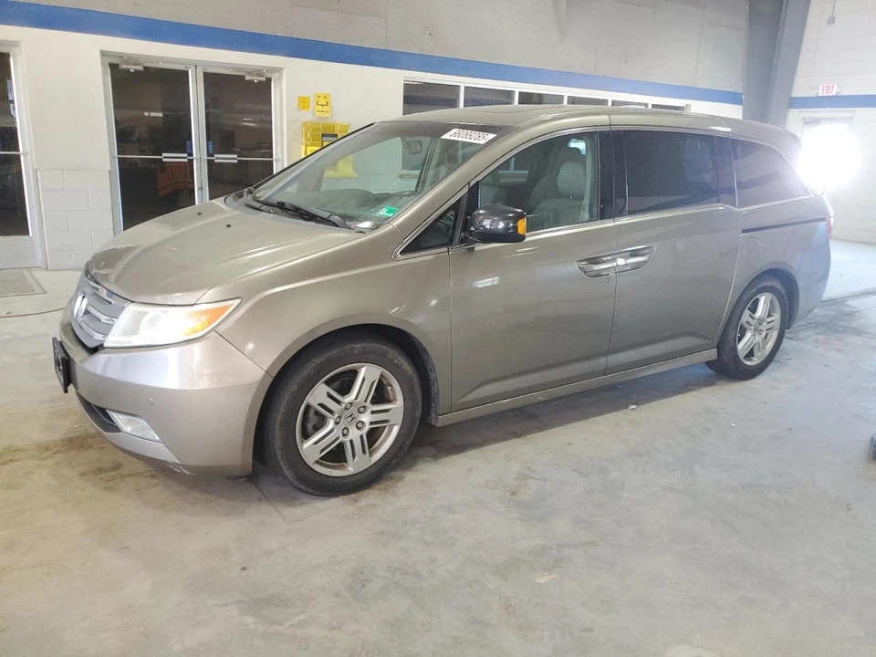 Used Infotainment Display fits: 2012 Honda Odyssey Canada market display screen - Imagem 2 de 4
