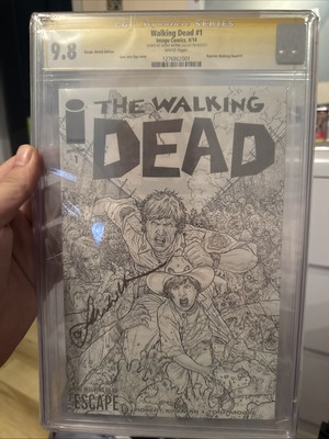 CGC 9.8 SS Walking Dead #1 2014 Escape Edition Variant by Sarah Wayne Callies