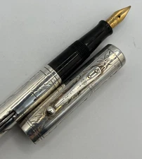 Watermans 452 Sterling Silver Overlay hand etched Vine/floral 14kt gold nib
