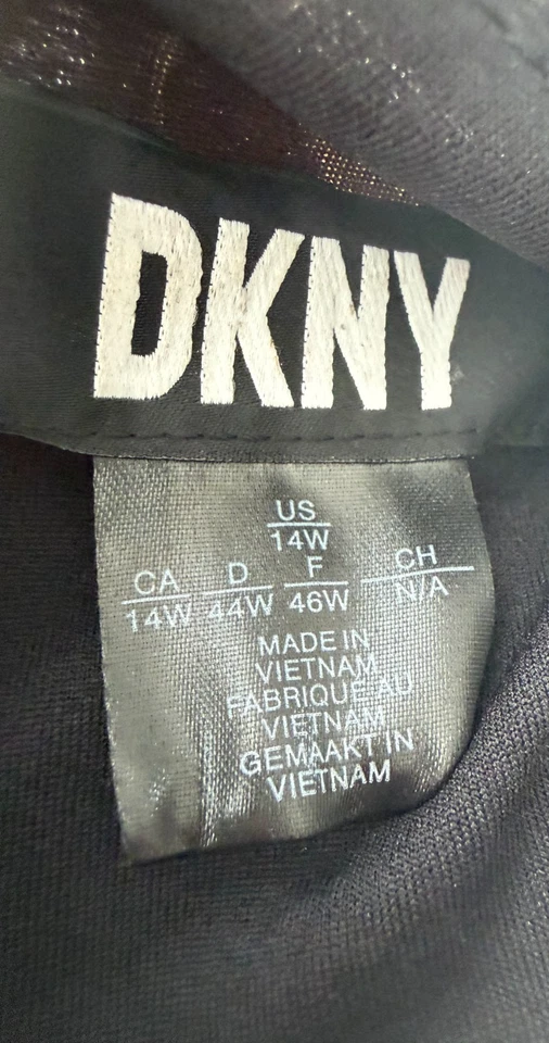 NWT Sz 14 DKNY Black Floral Faux Wrap Dress. Layered Flutter Sleeves. Belted - Image 3 of 3