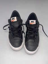 Nike Sport Shoe Swoosh Stripe, Kids Size 7, Black And White, Durable Leather