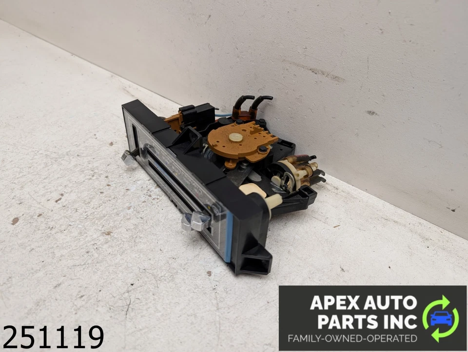 OEM 1978 Chevrolet Caprice 4.1L Heat A/C Climate Control - Image 3 of 4