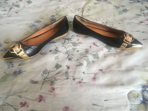 NIB Shully's black gold flats 6 - Picture 3 of 7