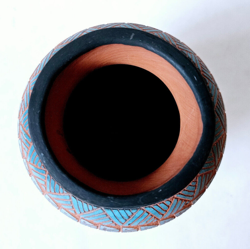 Native American Navajo Indian Pottery Vase Pot Signed Thao - Picture 2 of 3