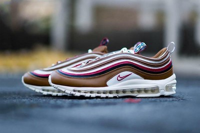 nike 97 taped