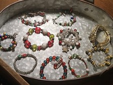 LOT OF 10 BEAUTIFUL CHRISTMAS BRACELETS IN NEW GORGEOUS BROCADE DRAWSTRING BAGS