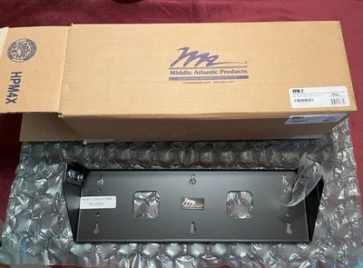 VPM-2 Middle Atlantic 2U (3.5'') Black Vertical Wall Mt Bracket w/ 10-32 Rails