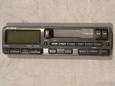 Sony XR-1890 car stereo AM/FM/cassette detachable control panel face plate VGC