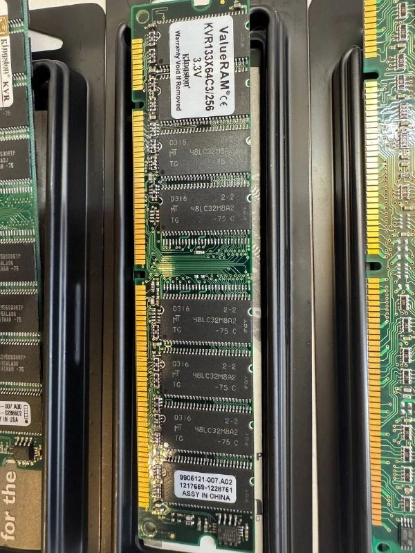 Vintage Kingston & Micron DDR1 RAM Lot (512MB+256MB+128MB) PC133 - Image 2 of 4