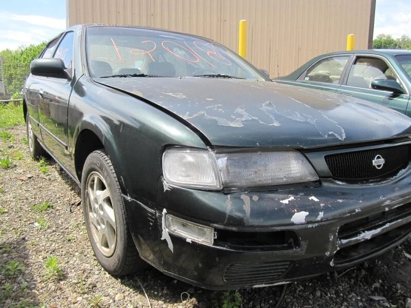 Used Lower Engine Oil Pan fits: 1996 Nissan Maxima lower Lower Grade A - Изображение 3 из 4