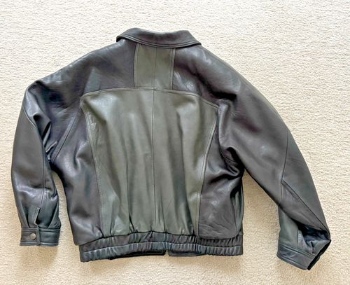 VINTAGE (1980's) BUGATCHI Men's Leather Jacket Size XL Black/Olive (REDUCED $$) - Picture 2 of 13