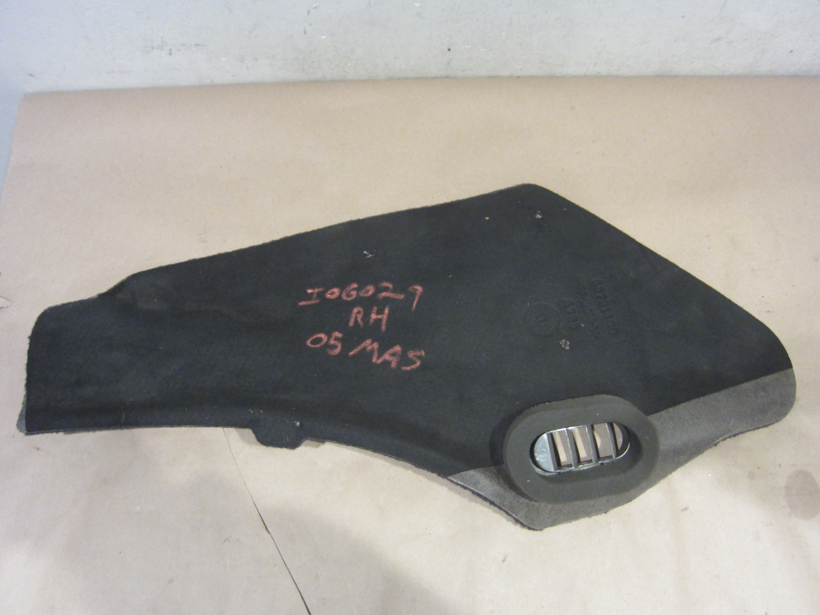 Maserati 4200 Coupe  - RH Tunnel Side Cover (Dark Blue) - P/N 67510200