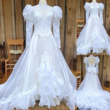 Victorian Organza Wedding Dresses with Bow Long Sleeves High Neck Bridal Gowns