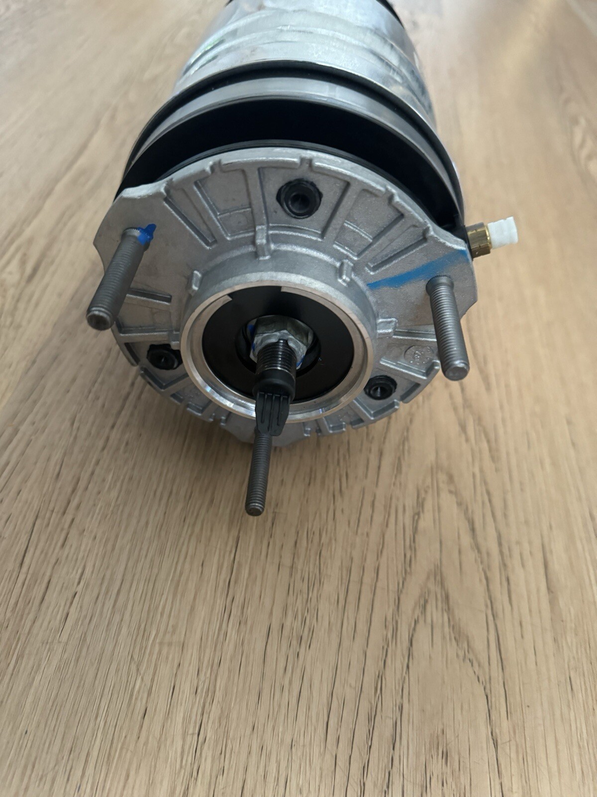 2023 MASERATI GRANTURISMO RIGHT FRONT SHOCK ABSORBER AIR SUSPENSION 06703090180