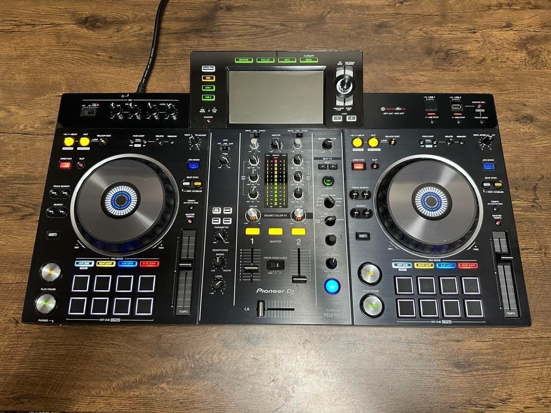 Pioneer DJ XDJ-RX2 & M-Audio スピーカーセット Pioneer DJ XDJ-RX2 & M-Audio スピーカーセット DJ機材
