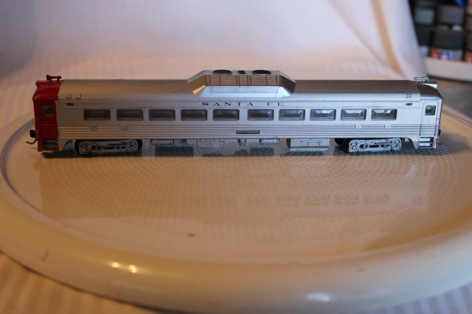 Athearn Rdc HO Scale Athearn RDC-1 Locomotive Santa Fe Coach Loco, Silver, #191 ...
