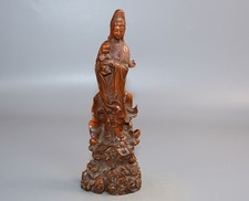 Exquisite Boxwood Gift Guanyin Ornament
