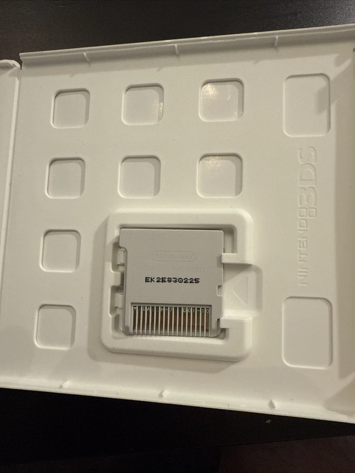 Pokemon Y Version With Original Case And Booklet - Image 3 of 4