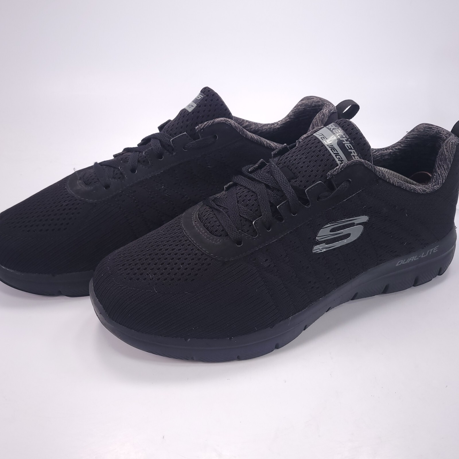 Athletic Training Shoe Mens Size 