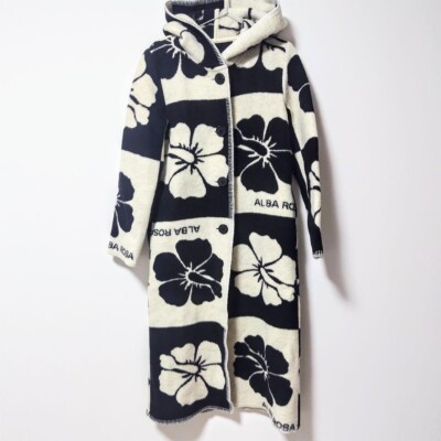 Alba Rosa Blanket Coat Hibiscus Foodie Free Size | eBay