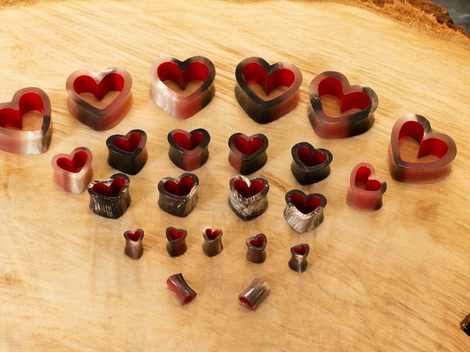 Herz Horn Flesh Tunnel Ohr Plug Piercing Schmuck Ohr Dehner Expander Braun Rot - Bild 3 von 4