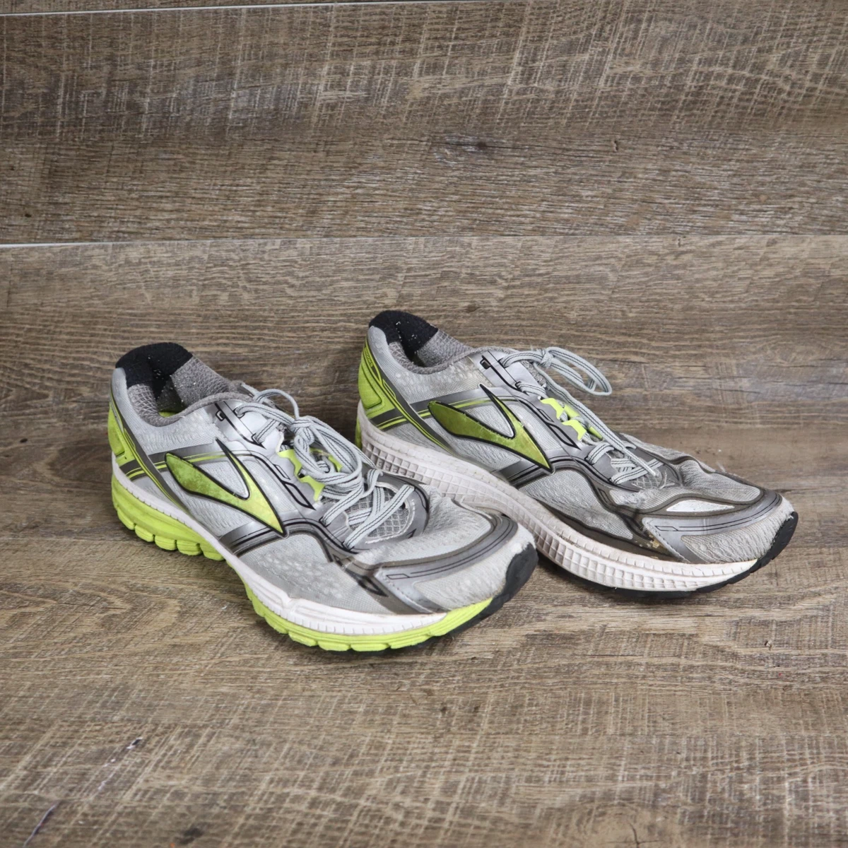 Brooks ghost 1 mens size 1 discount