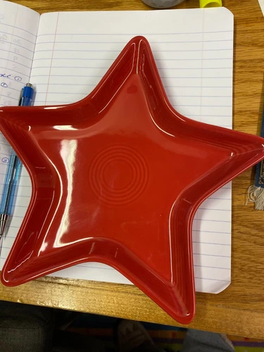 Fiesta STAR PLATE - SCARLET