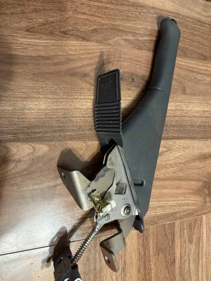 Honda Civic 1996-2000 estacionamiento de emergencia mano freno eléctrico manija palanca tirar gris Foto 4 de 4