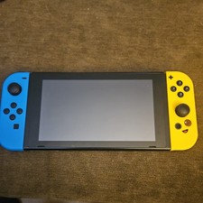 Original V1 Nintendo Switch With Power Supply, Joycoxns And Dock