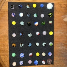 Beautiful Mixed Lot Of HTF Vintage Estate Sale Marbles !