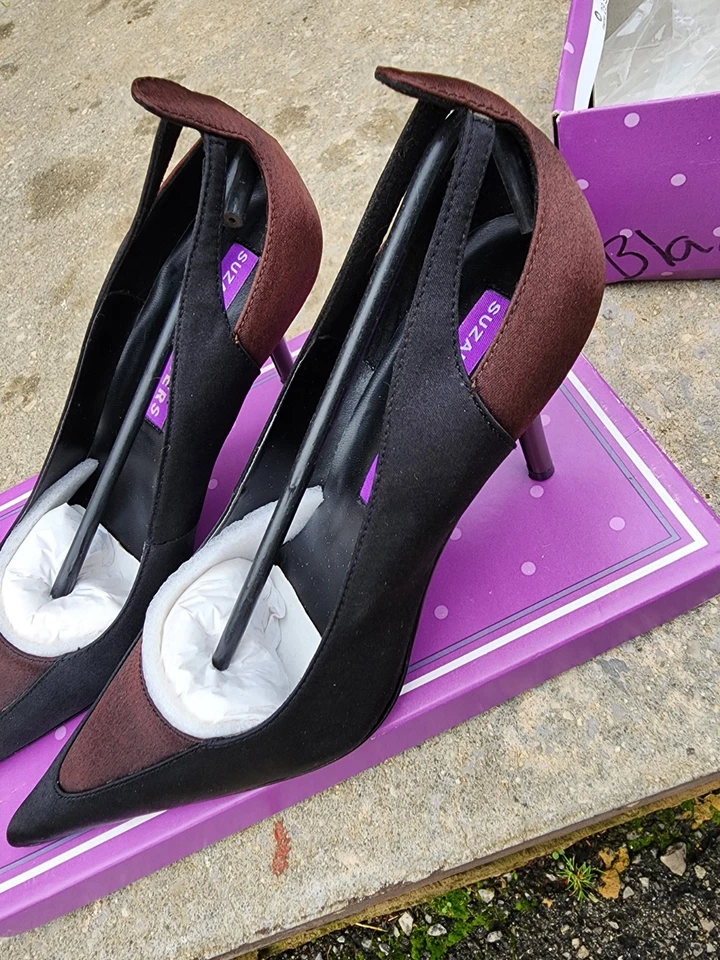 Womens Black & Brown Satin Heels Sz 8W by Suzanne Somers - Image 3 of 4