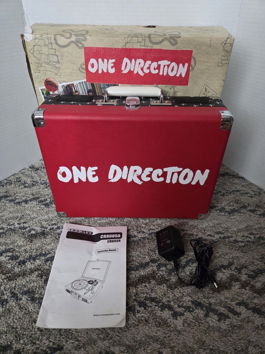 One Direction Limited Edition Crosley Suitcase Record Player Rare