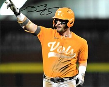 BLAKE BURKE HAND SIGNED TENNESSEE VOLUNTEERS 8X10 PHOTO W/COA