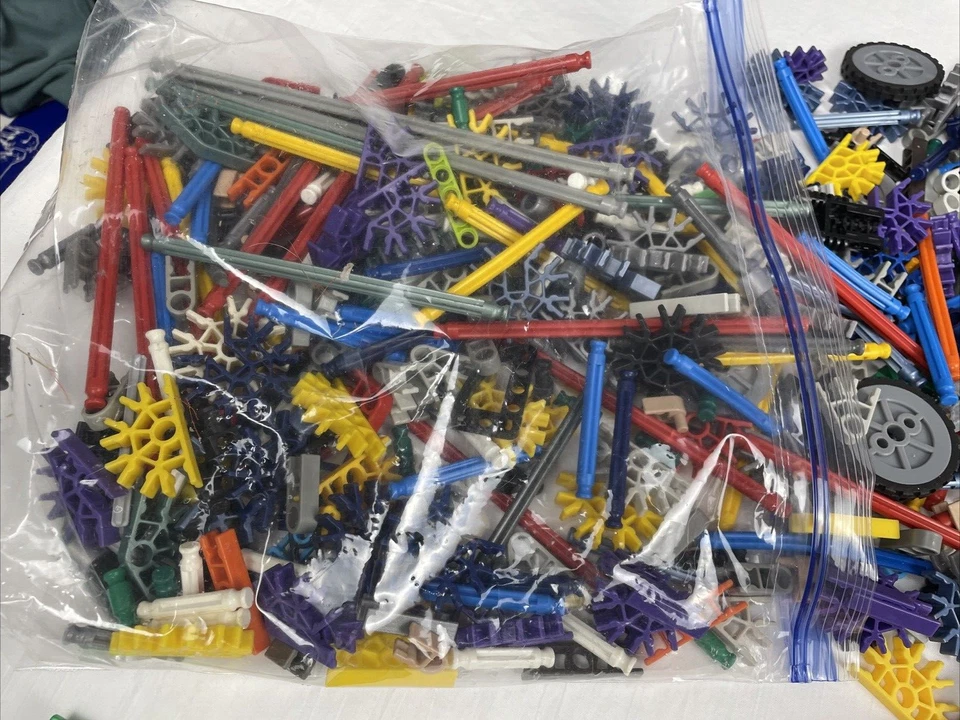 Lote de juguetes de construcción TINKER TOY Knex de 4+ libras juguetes de construcción Foto 2 de 4