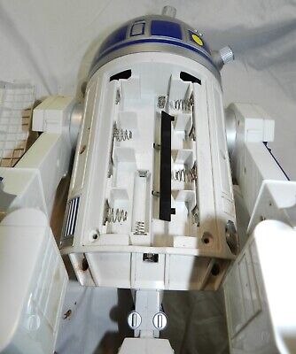 2002 Hasbro Voice Controlled Interactive R2-D2 Droid - Star 2002 Hasbro Voice Controlled Interactive R2-D2 Droid - Star