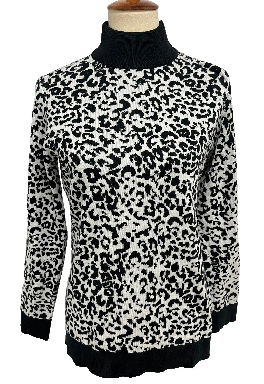 Suéteres para mujer Calvin Klein con estampado de animales