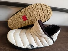 The North Face ThermoBall Traction Mule Slippers Women s 9 White Puffer Shoes
