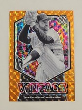 2021 Panini Mosaic #V11 Bert Blyleven /99 Orange Reactive Vintage Insert Twins 