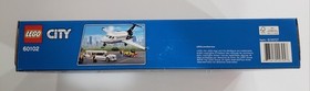 Lego 60102 Airport VIP Service NEW!  SELLER of 20+ years Limousine G6 Jet G650