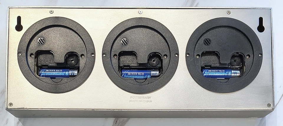 Reloj Pottery Barn Around The World 3 zonas horarias níquel cepillado oficina en casa Foto 2 de 3