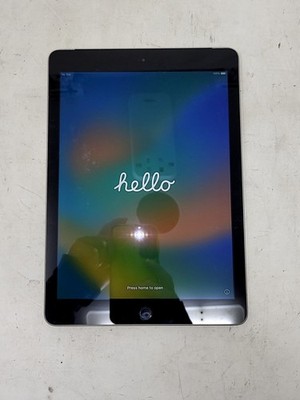 APPLE a1823 iPad 5th Gen Tablet WIFI Cellular 128GB Space Gray SEE
