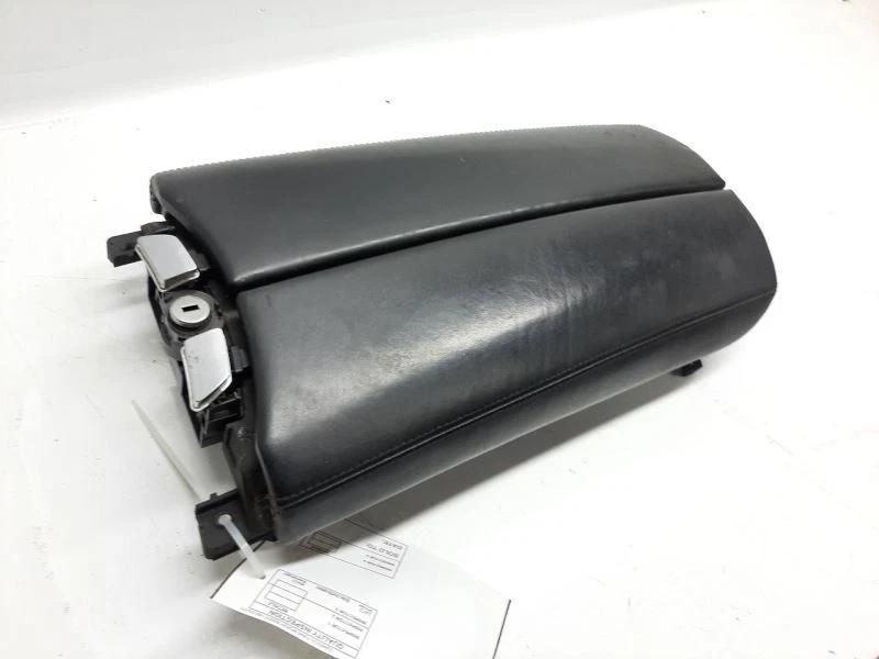 Tampa de descanso de braço console central BMW F01 740i 750i couro preto  - Imagem 2 de 4