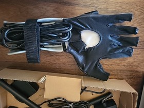 Mattel Power Glove with Sensor Bar for Nintendo NES 1989 Vintage Lg Tested Works