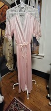 Vintage Paramount Pink Lace Trim/Shoulders Wrap Around SS Robe L