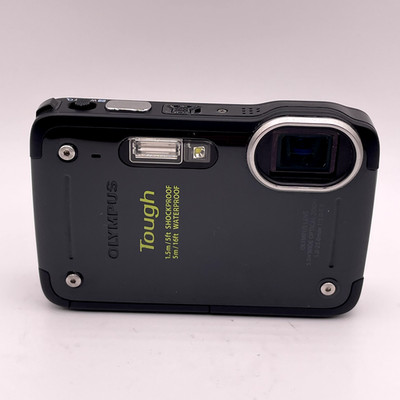 Olympus Tough TG-620 Digital Camera – Black – Dirt Inside Screen