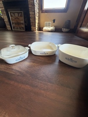 CorningWare Blue Cornflower Casserole Dish Set 3-Piece P-2 1/2-B P-1-B