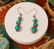 Kingman Turquoise Southwestern 3 Stone Dangle Drop Hook Earrings 2"
