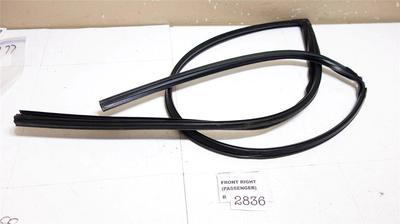 Used OEM Door Seal Rubber Weatherstrip For 2001-2005 Honda Civic 2-Door – Genuine Honda D32